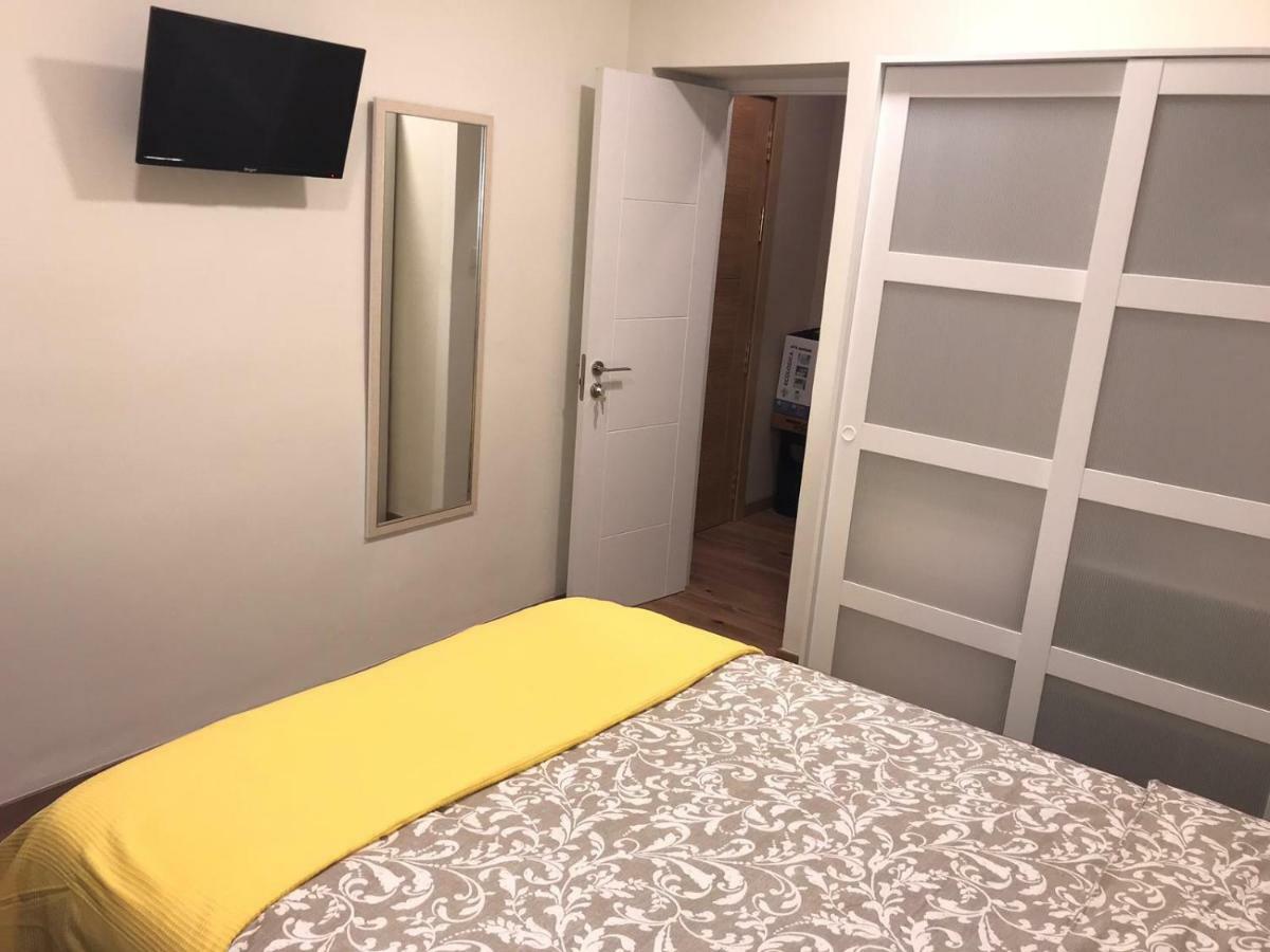Residencia Compostela 2 Bed & Breakfast Santiago de Compostela Eksteriør bilde